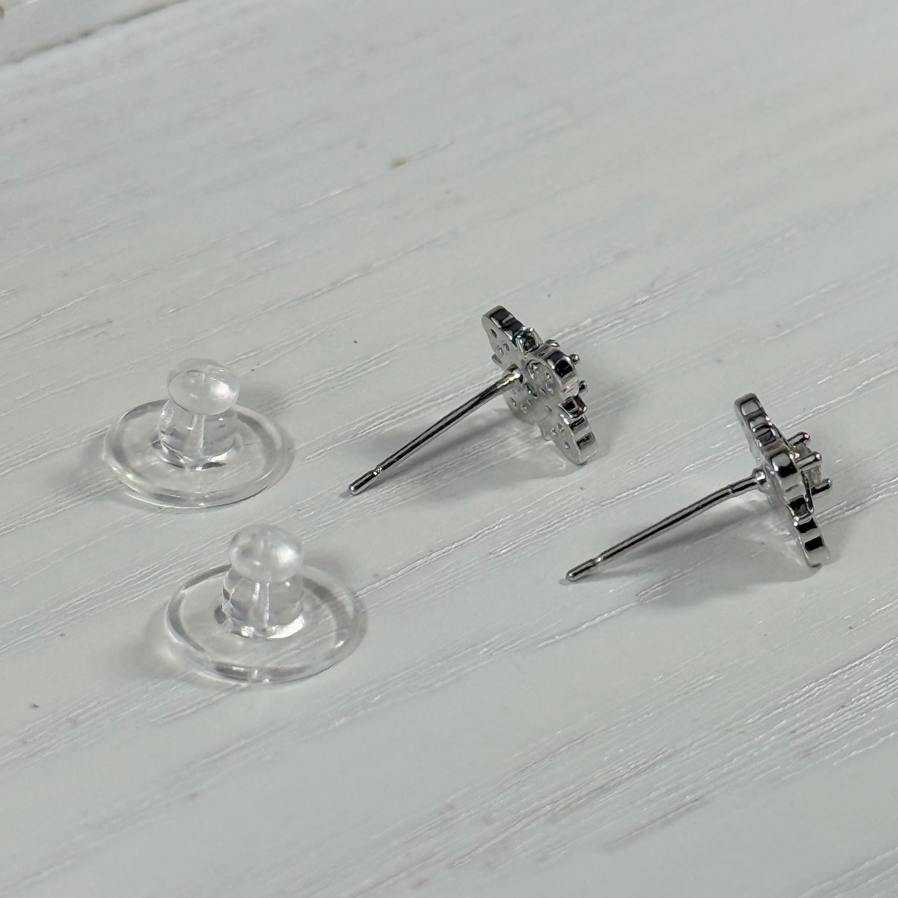 Sparkling Clover Stud Earrings