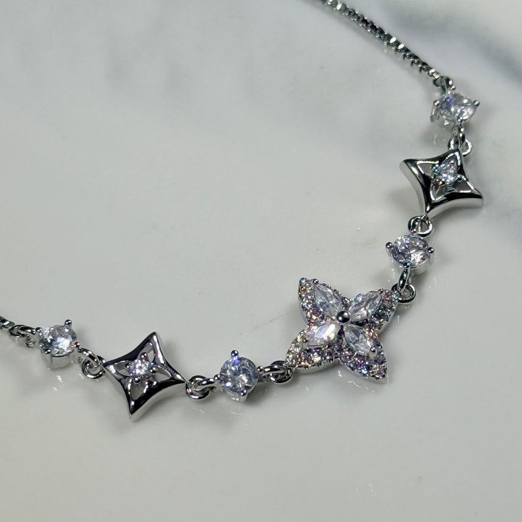 Floral Crystal Bracelet (Silver)