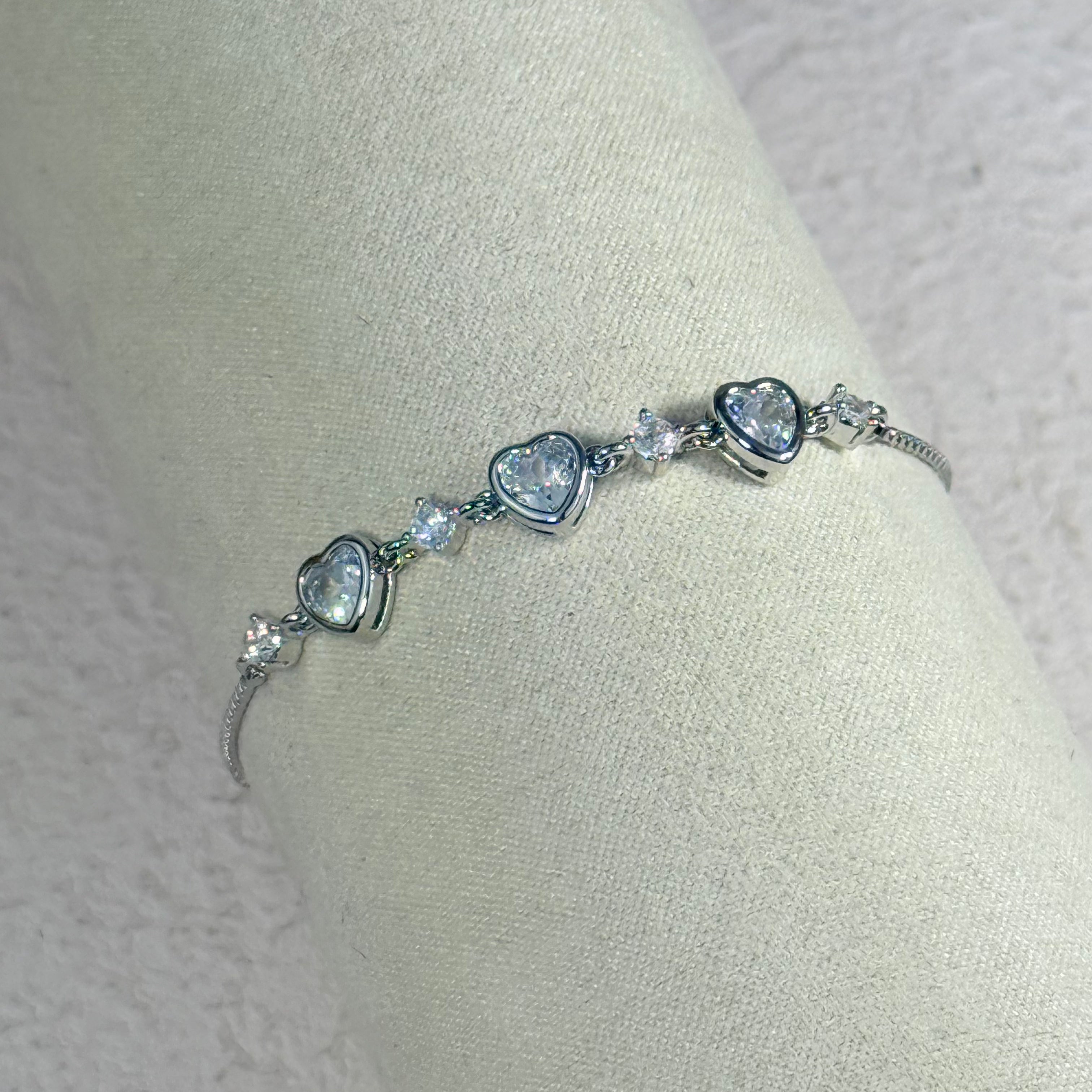 Trio Heart Crystal Bracelet (Silver)
