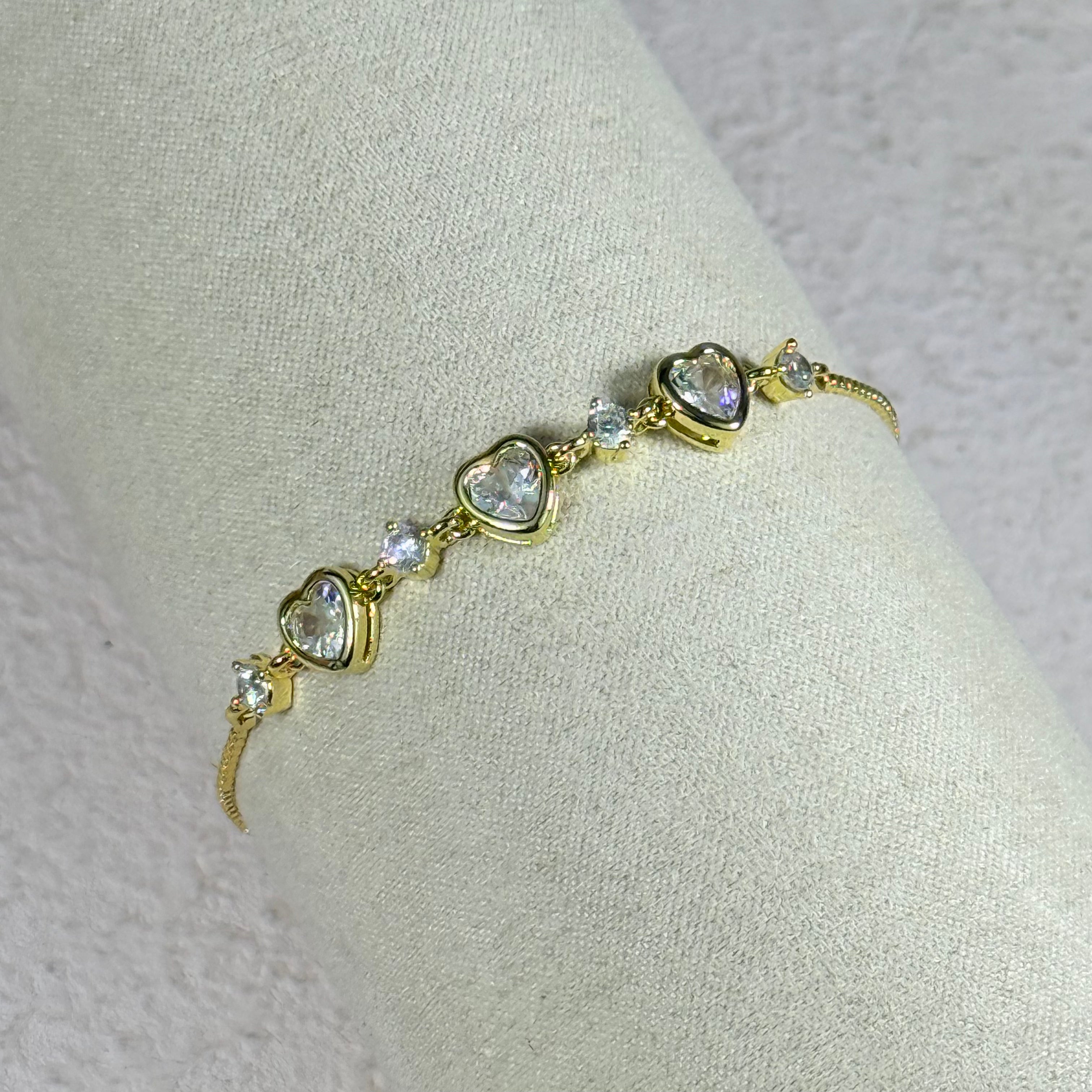 Trio Heart Crystal Bracelet (Gold)