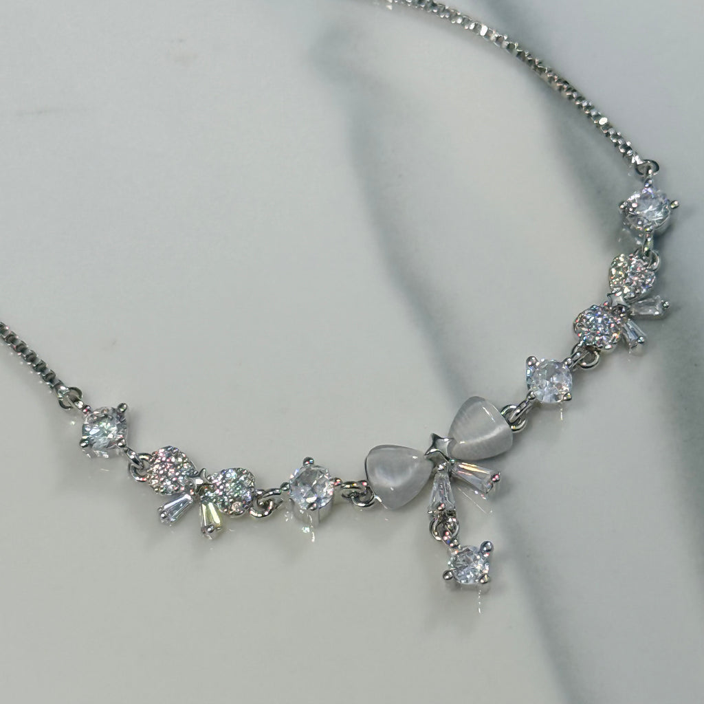 Cat's Eye Ribbon Bracelet