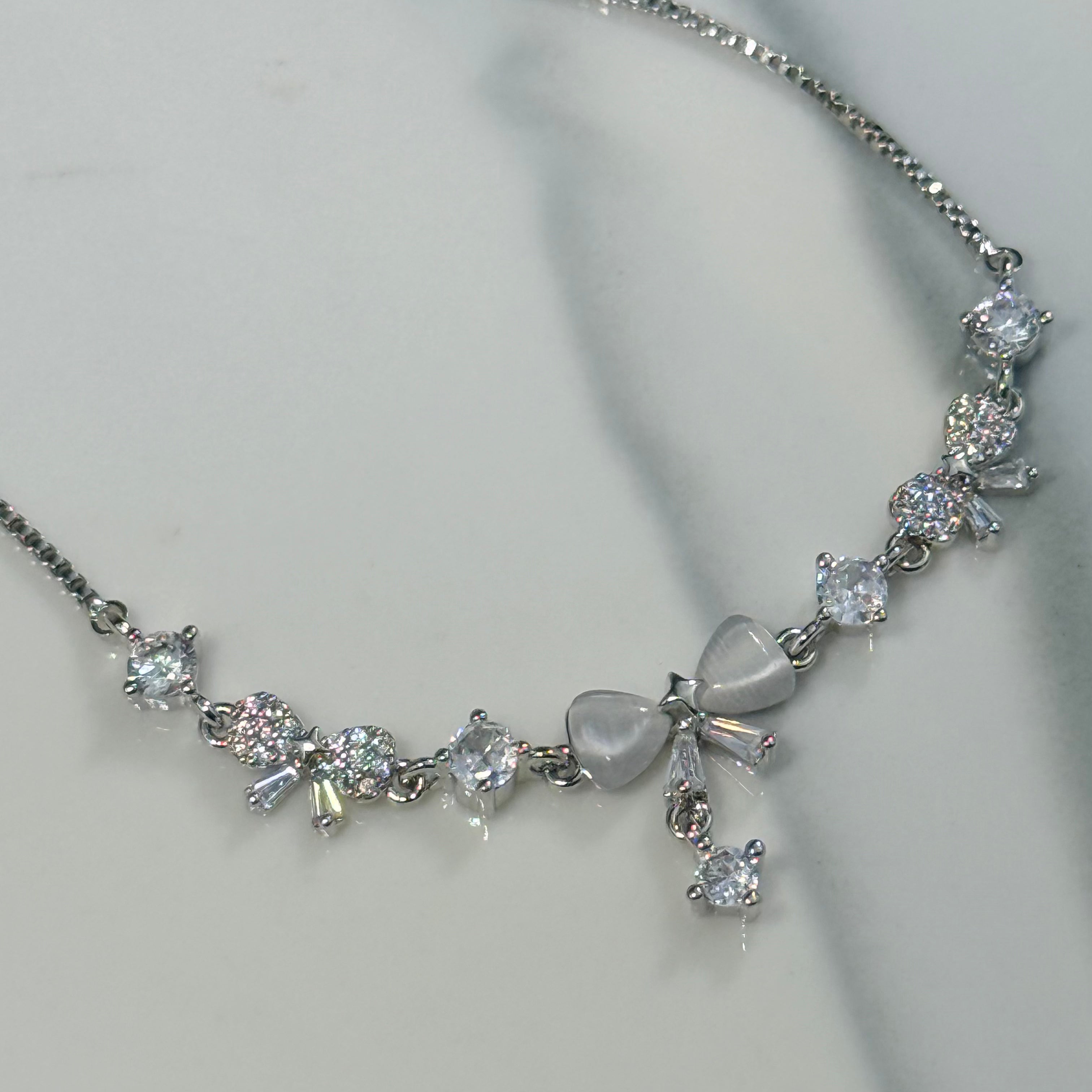 Cat's Eye Ribbon Bracelet