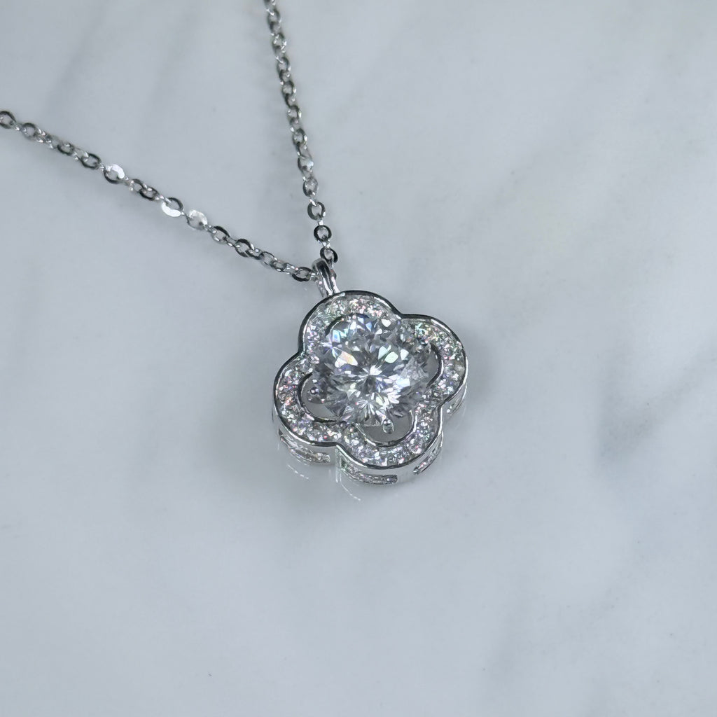 Clover Flower Moissanite 925 Silver Necklace