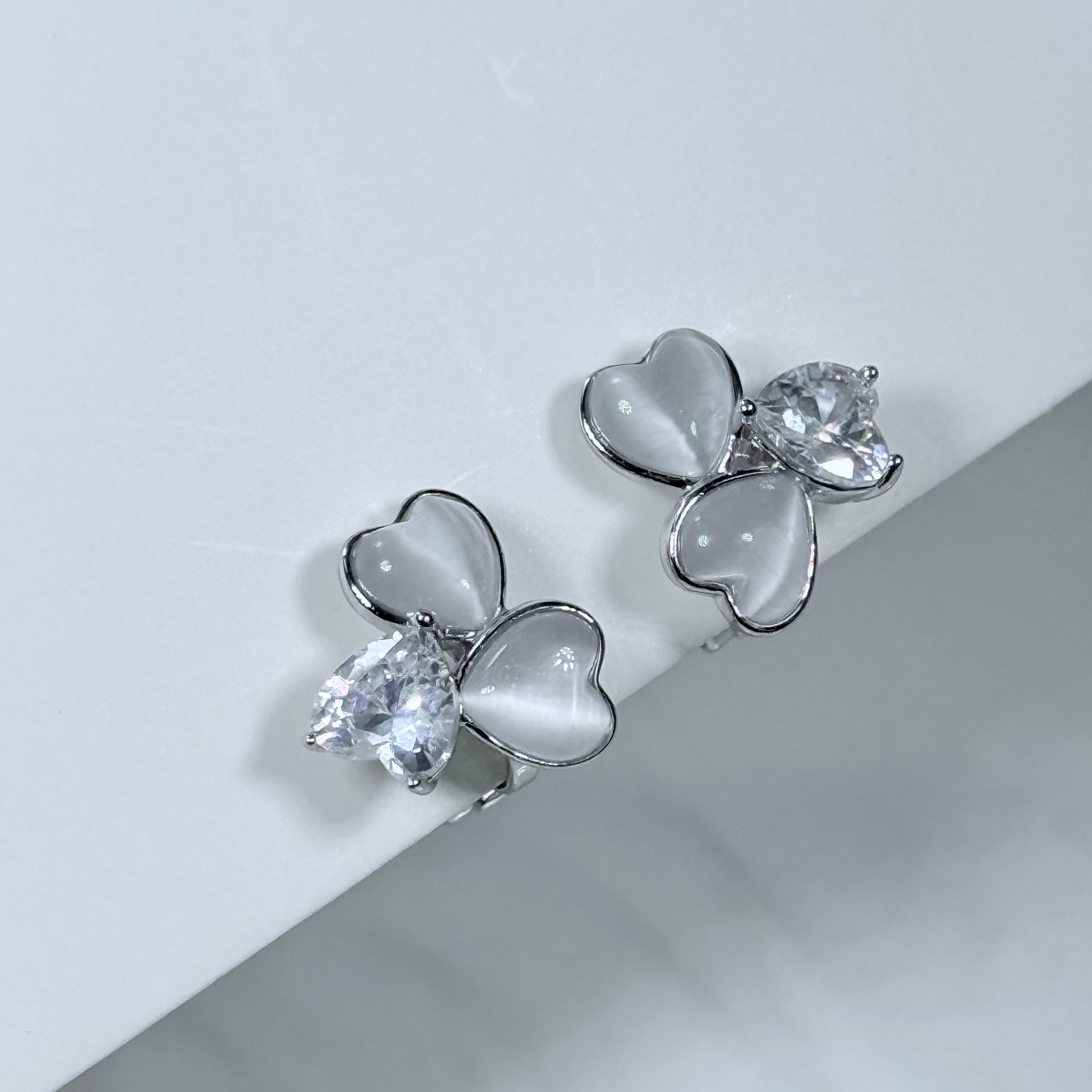 Cat’s Eye Heart Clover Clip-On Earrings